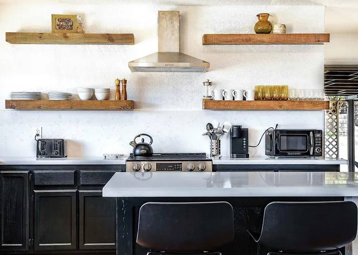 Mojave Desert Pied-A-Terre